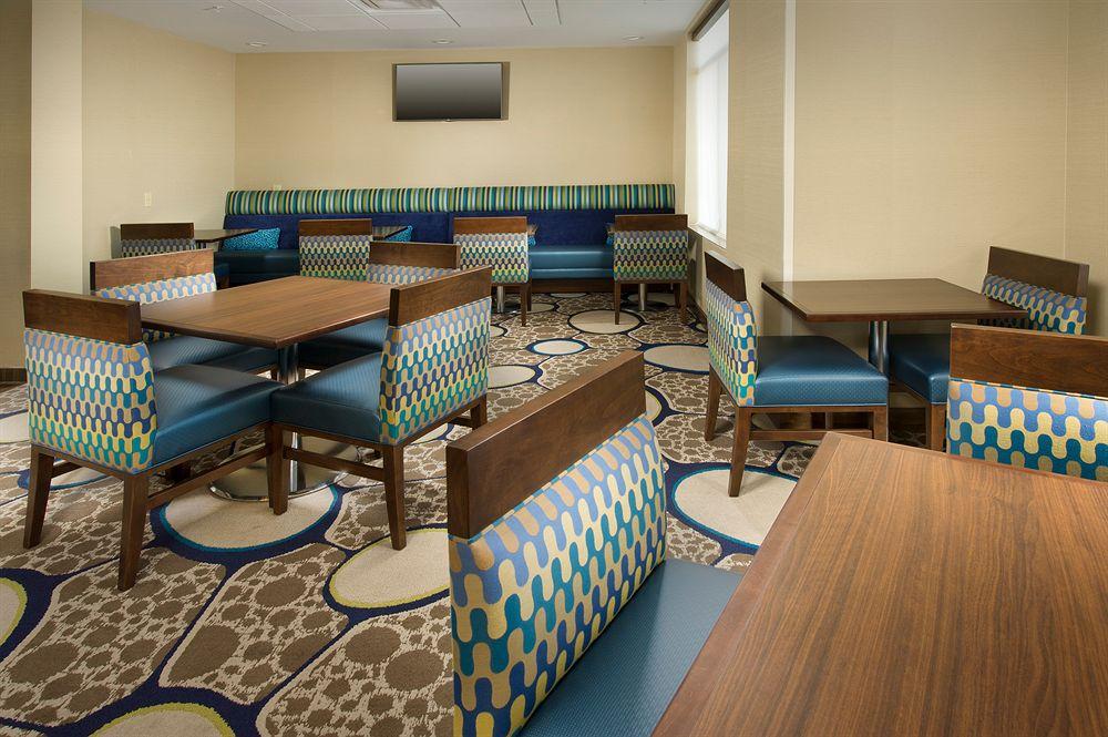 Holiday Inn El Paso Airport By Ihg Exterior foto